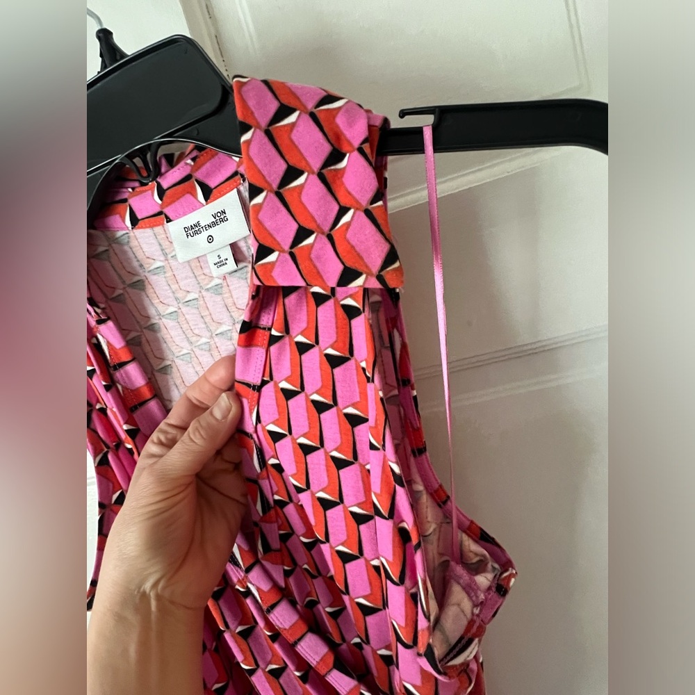 DVF FOR TARGET collared, sleeveless modern geo jumpsuit size small - Picture 11 of 14